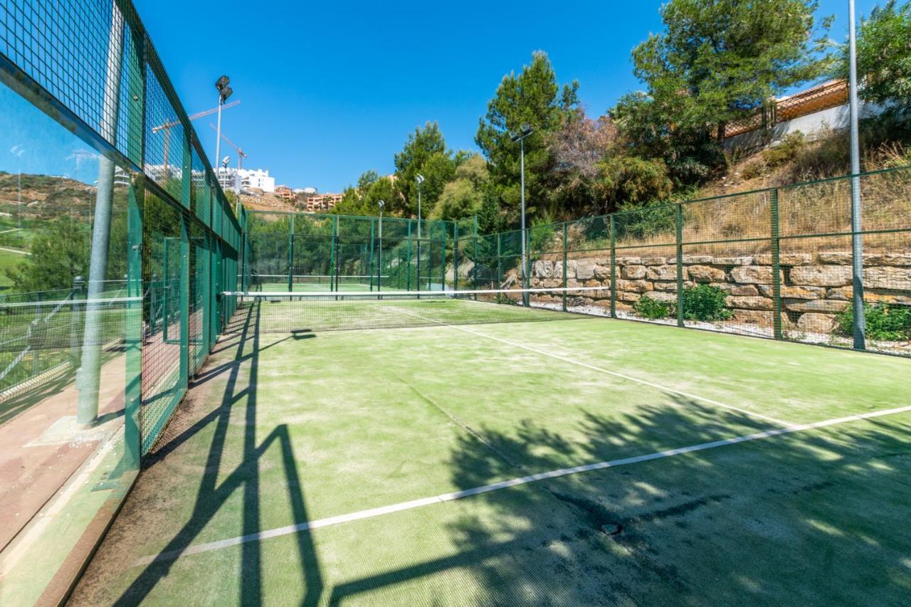 2Br Calanova Grand Golf - Wifi/Ac/Pool Lägenhet Málaga Exteriör bild