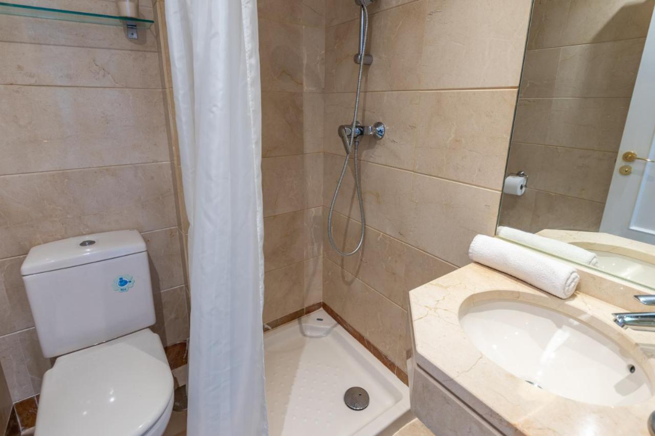 2Br Calanova Grand Golf - Wifi/Ac/Pool Lägenhet Málaga Exteriör bild