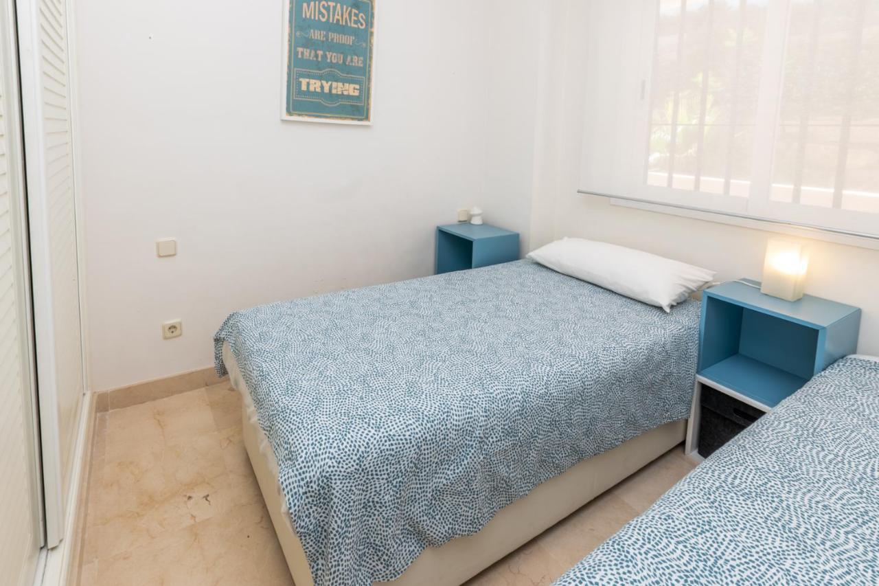 2Br Calanova Grand Golf - Wifi/Ac/Pool Lägenhet Málaga Exteriör bild
