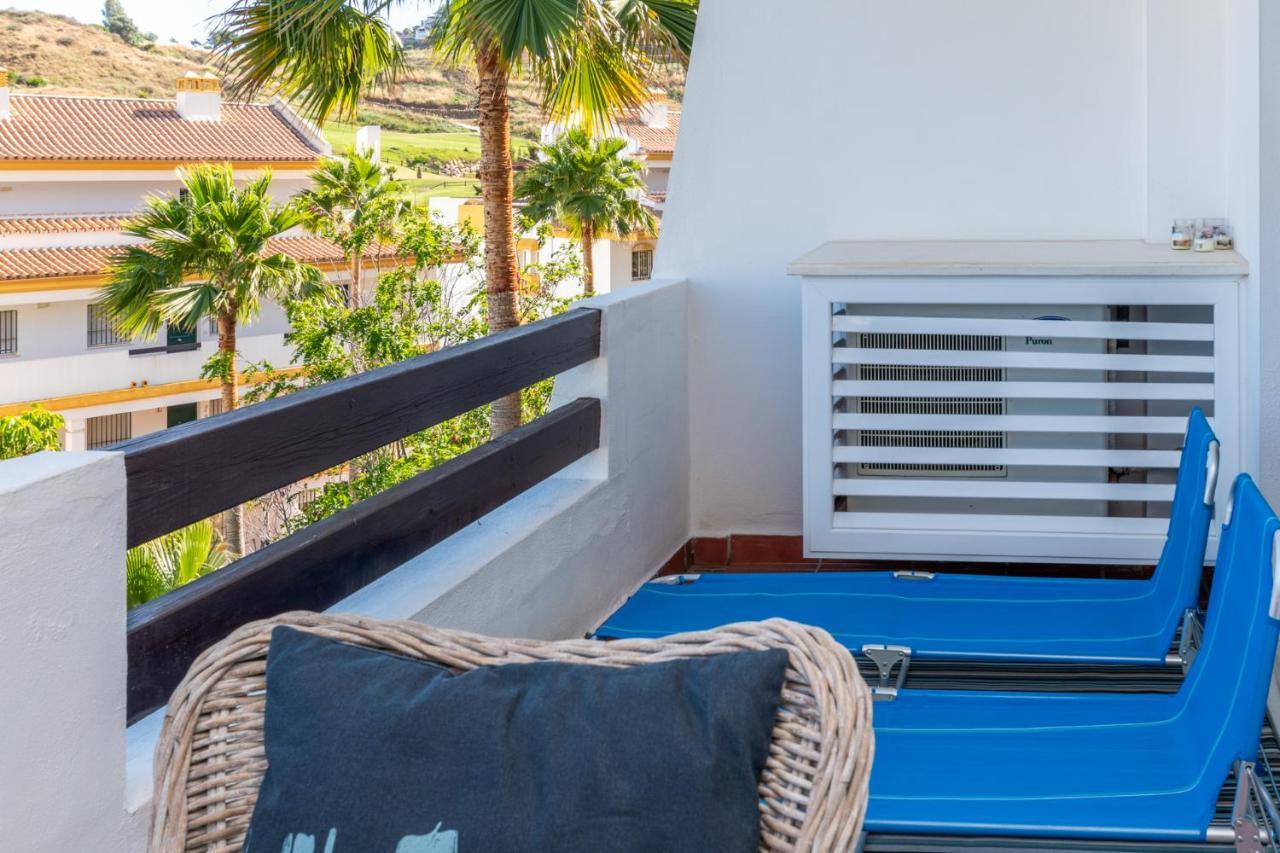 2Br Calanova Grand Golf - Wifi/Ac/Pool Lägenhet Málaga Exteriör bild