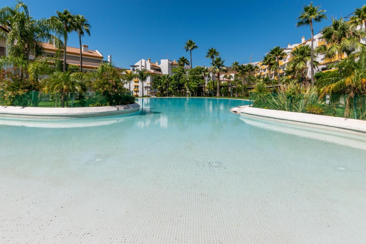 2Br Calanova Grand Golf - Wifi/Ac/Pool Lägenhet Málaga Exteriör bild